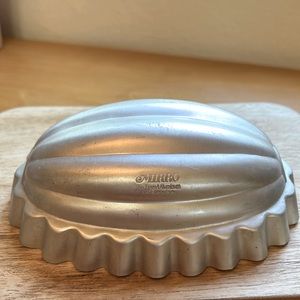 Mirro The Finest Aluminum Made in U.S.A Vintage Kitchen Jello Cake Mold Baking